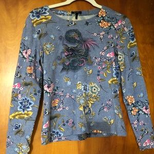 Long sleeve top! Make an offer or bundle!!